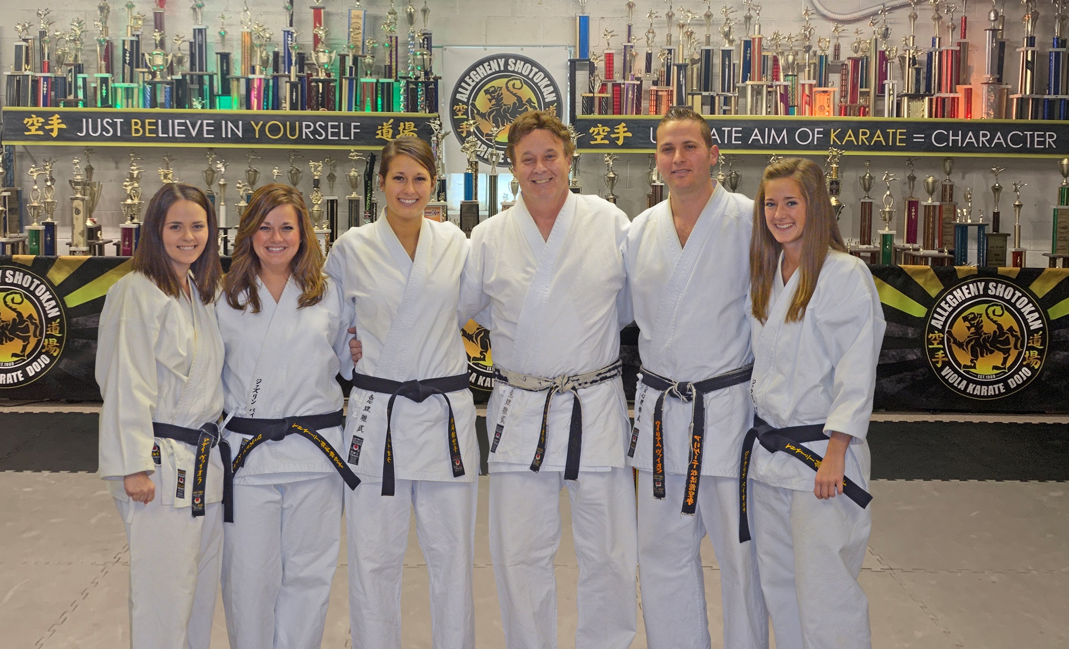 Viola Karate Family